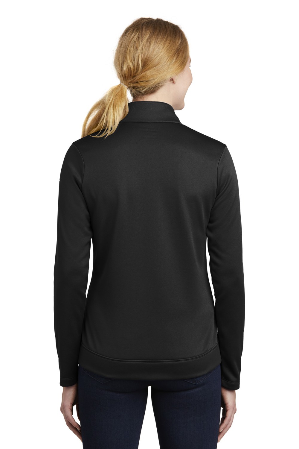 NKAH6260_black_model_back_072018