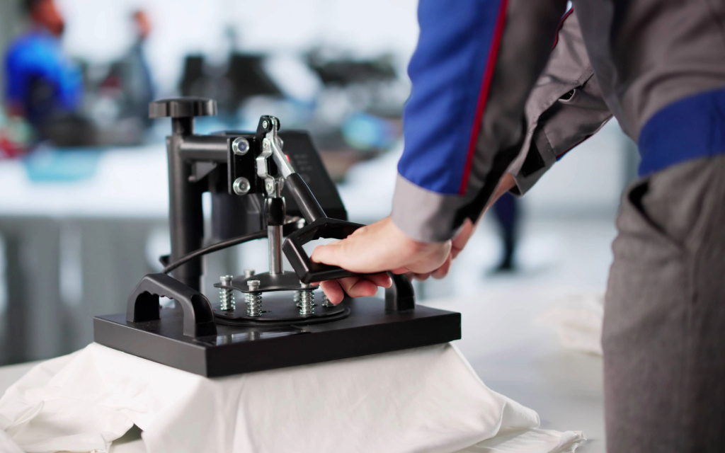 Learn whether embroidery vs. screen printing is best for your workplace uniforms.