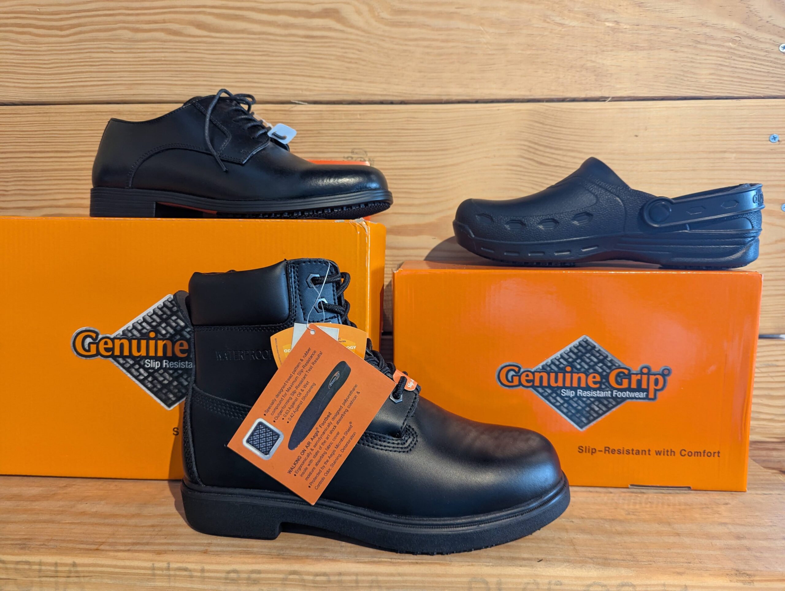 Slip-resistant work shoes and occupational footwear available in Newark, NJ